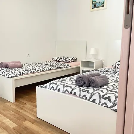 Vito Apartman *